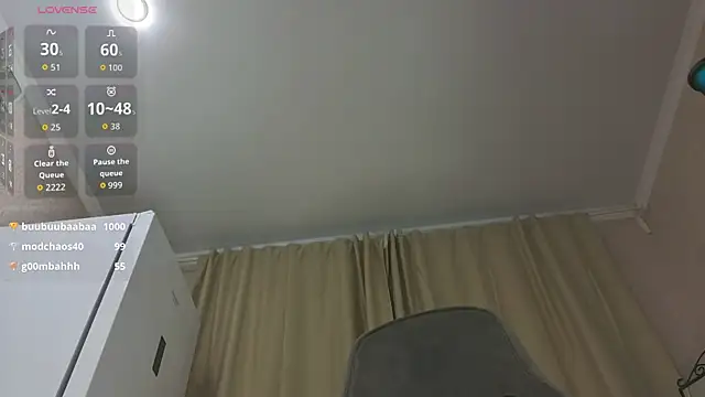 Luci_XO webcam