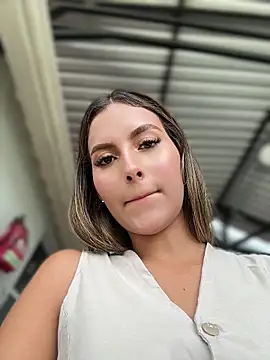 Valeria-escobar live cam on StripChat