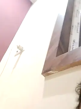 Mahek_-Love143 live cam on StripChat