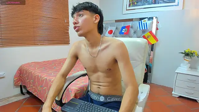 Jake_Falcon webcam