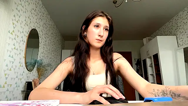HildegardGallaty live cam on StripChat