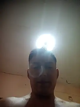 LuisMex1998 webcam