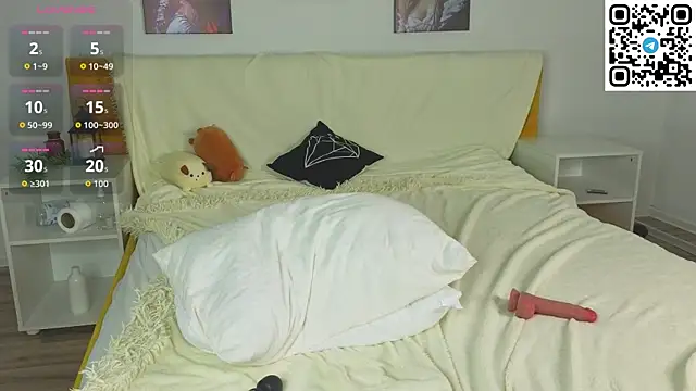 Mary_Wester webcam