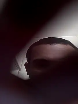 Cavalofudebucetinhas webcam