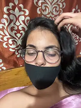 Sandhya_77 live cam on StripChat