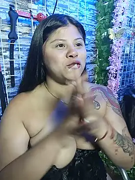 sofia_saory live cam on StripChat