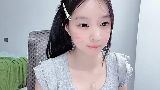 Yoyo33355 webcam