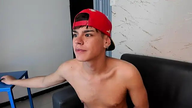 Keff-andrew34 webcam