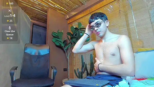 AxelStong webcam