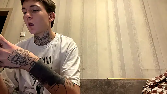 YourNikolas webcam