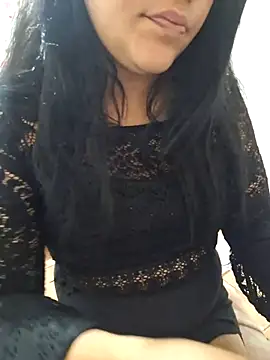 euahotmarii3 live cam on StripChat