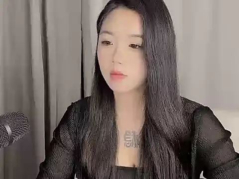 dalaopo6 live cam on StripChat