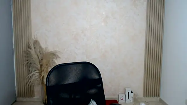 jessychernobil - JESSYCHERNOBIL's free webcam - UK Sex Cams