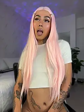 miss_tatiana_'s live cam