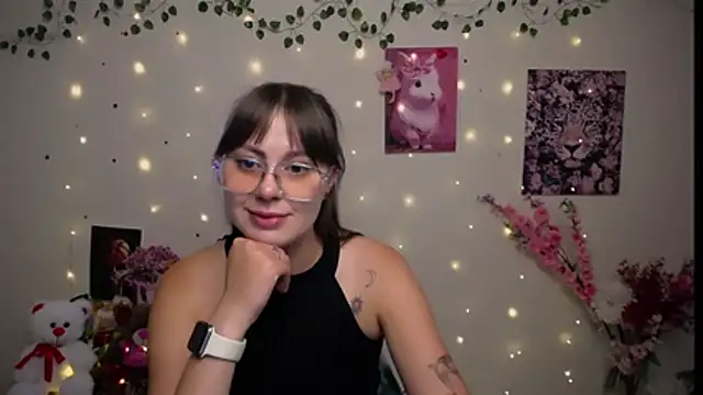 Amanda_Bright_ live cam on StripChat