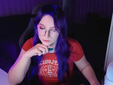 violet-siren-x live cam on StripChat