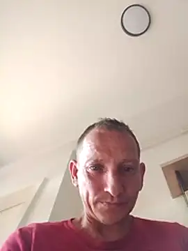 Irot198 live cam on StripChat