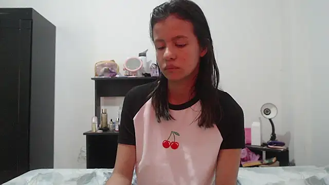 nathaly_jones_ live cam on StripChat