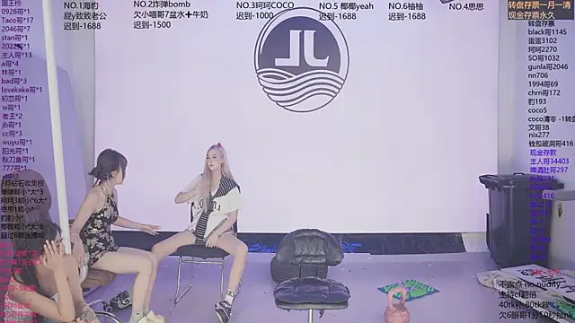 Sw-001 live cam on StripChat