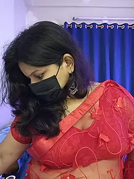 noty_girl2 (F milf) - Boobs oiling