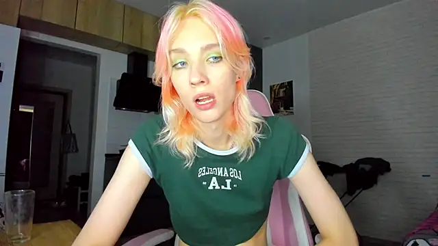 _Alice_Kitty webcam