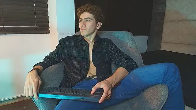 Tyler_Mcrey webcam