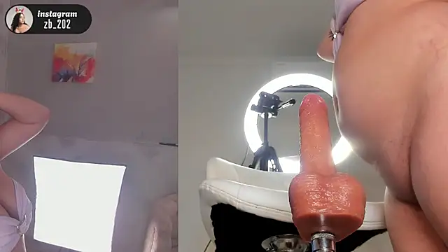 zoe_backer webcam