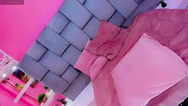 Michelle_San webcam