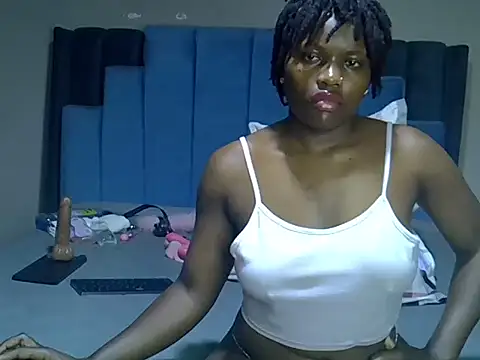 melanin_moon webcam