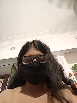 Funcouple0069 webcam