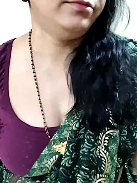Yazhini-Cam webcam