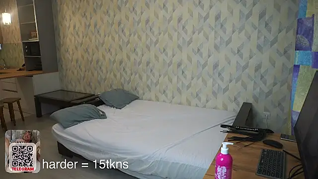 cum_all_holes webcam