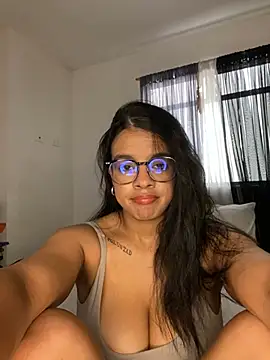 trianawhite webcam