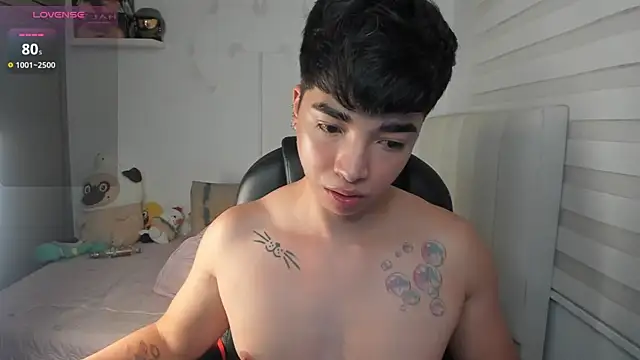 santy7v7 webcam