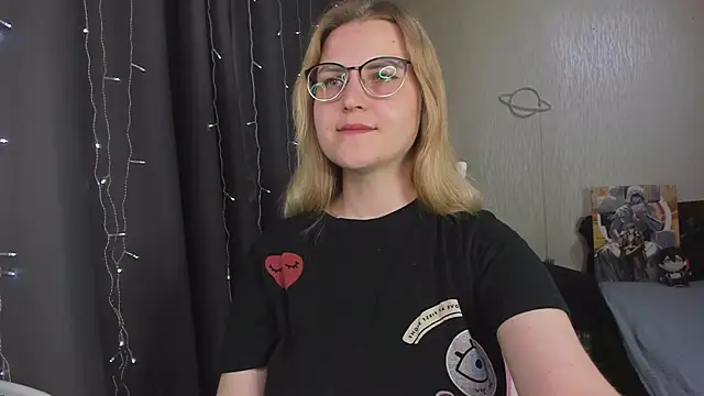 MissBrightShine webcam