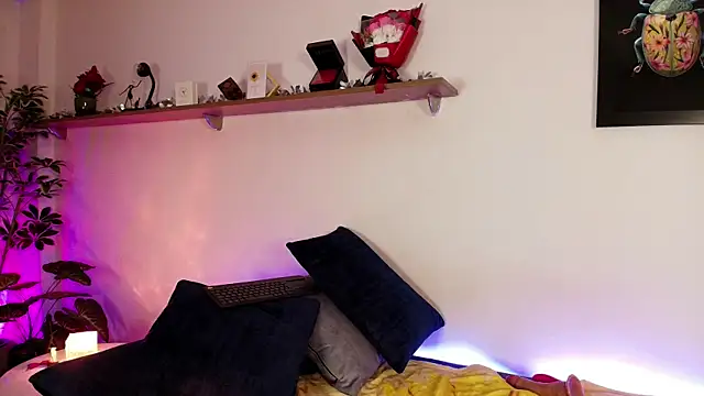Elliee_ webcam