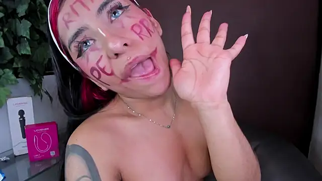 miss__allison webcam