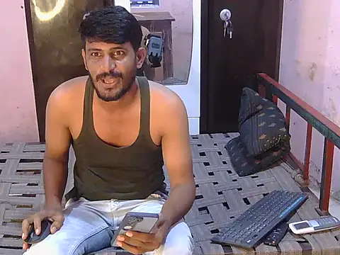 HotXKrish webcam