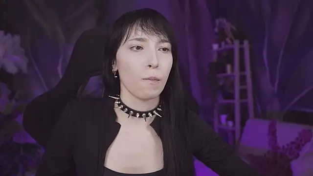 SeraphineSparda webcam