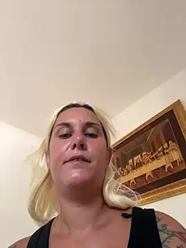 Sofia_beee webcam