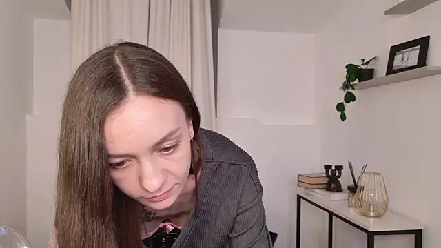 Lysandra_Loren webcam
