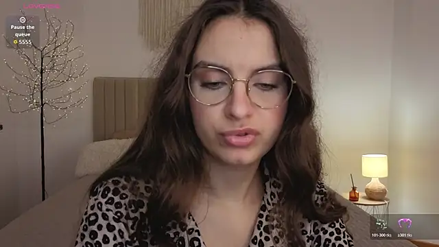 Real_cutie1 webcam