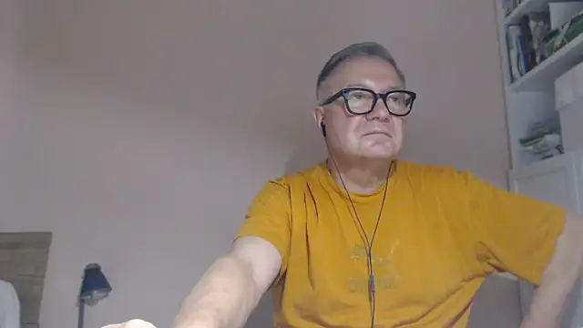 YOU6me live cam on StripChat