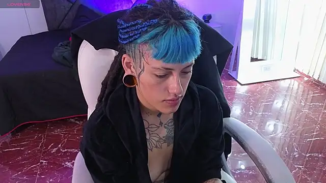 _sharlotte777 webcam