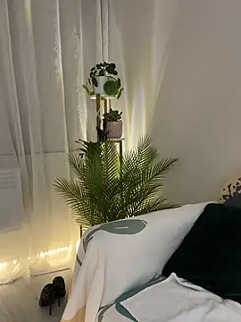 HotLdyllic webcam