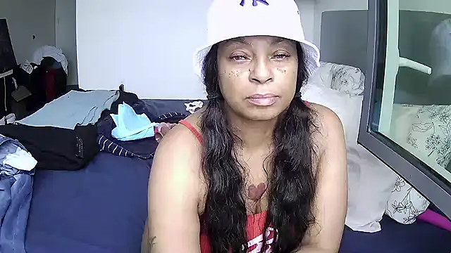 MSweetLindaParks webcam