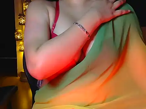 Chubby_Chhaya webcam