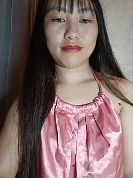 Cherry-squirtt live cam on StripChat