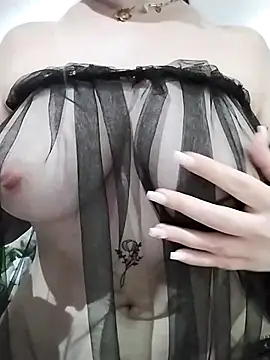 Soka_123 live cam on StripChat