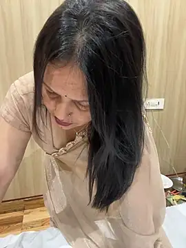 simmy14321 live cam on StripChat
